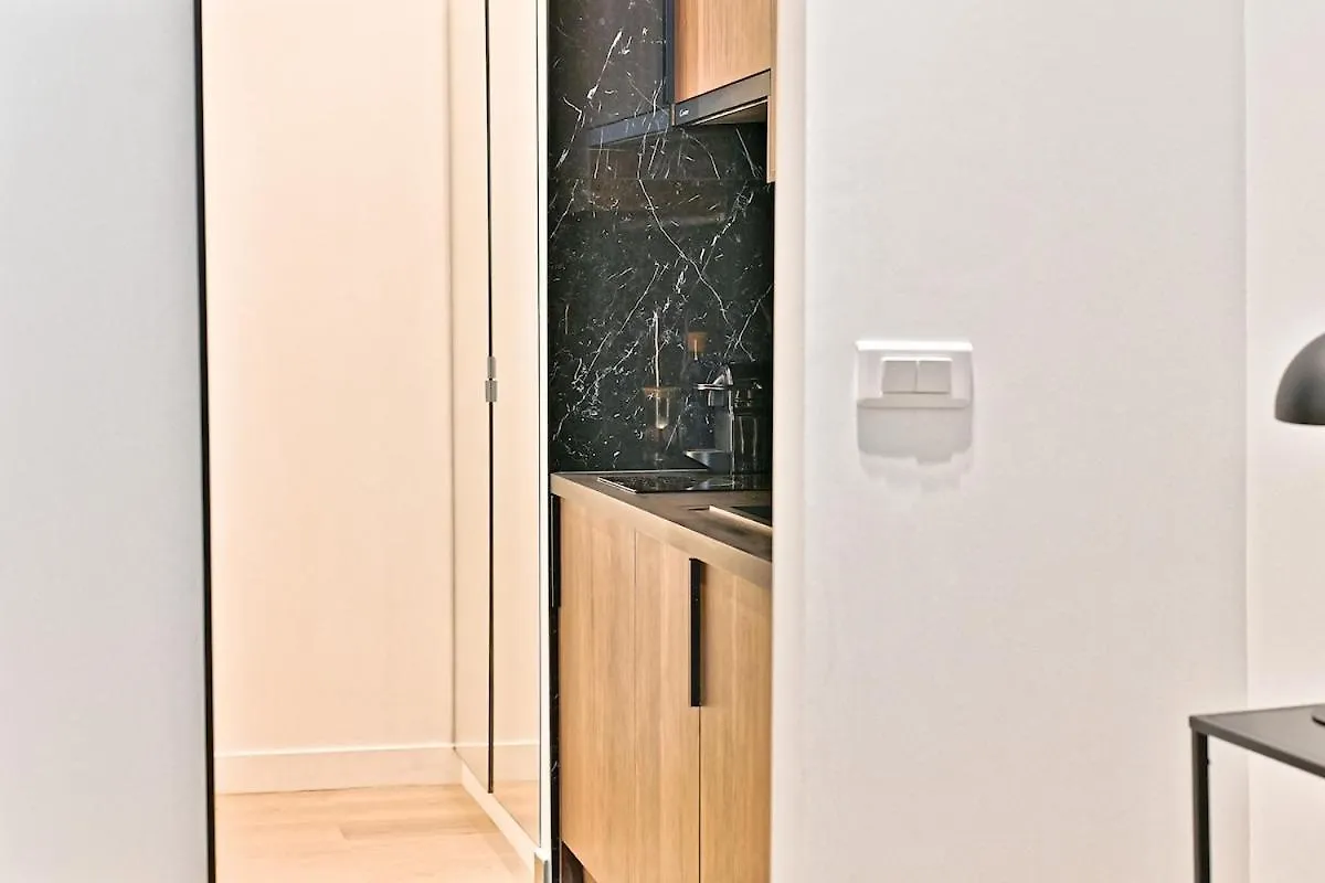 Apartment Studio Chic In Paris- III