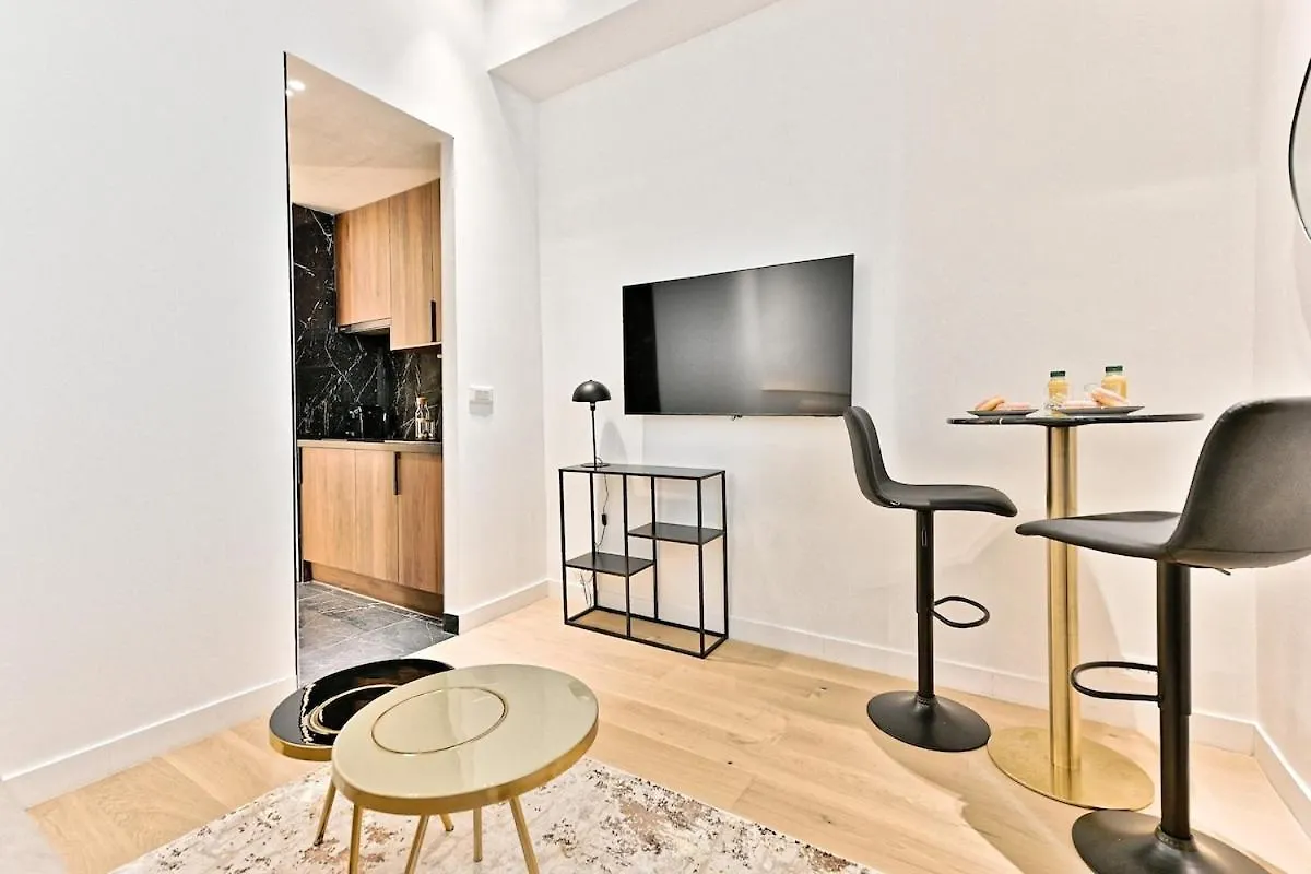 Apartment Studio Chic In Paris- III